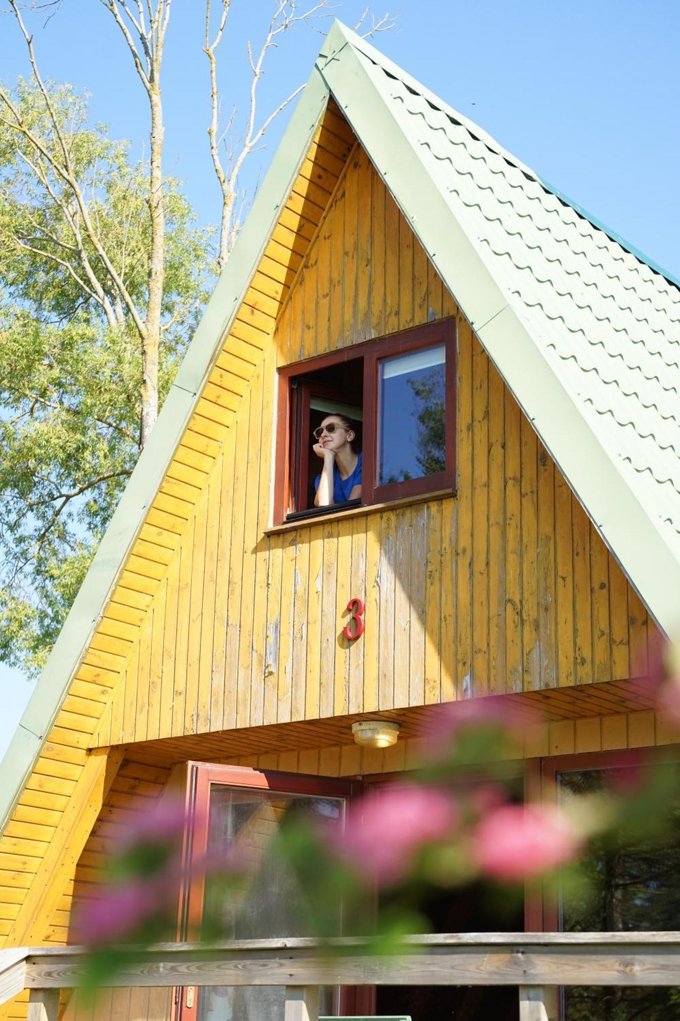 The Rainbow - Domki Letniskowe Dzwirzyno Exterior photo